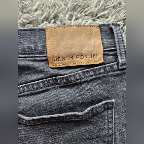 Denim Forum The Yoko High Rise Faded Black High-Rise Jeans - Picture 6 of 6